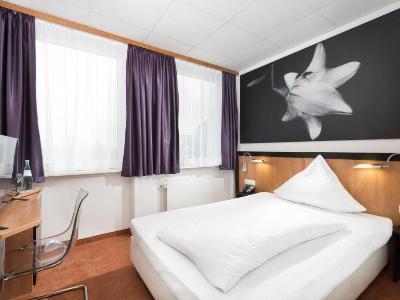 Days Inn Dortmund West Екстериор снимка