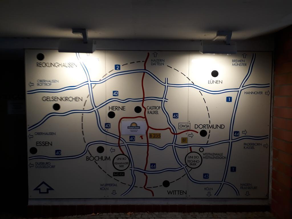Days Inn Dortmund West Екстериор снимка